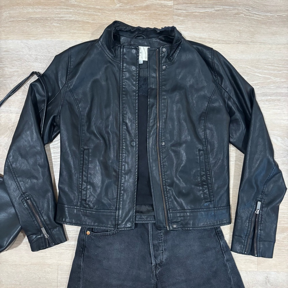 A New Day Black Leather Jacket Womens Classic Vintage 90s 70s Grunge Streetwear